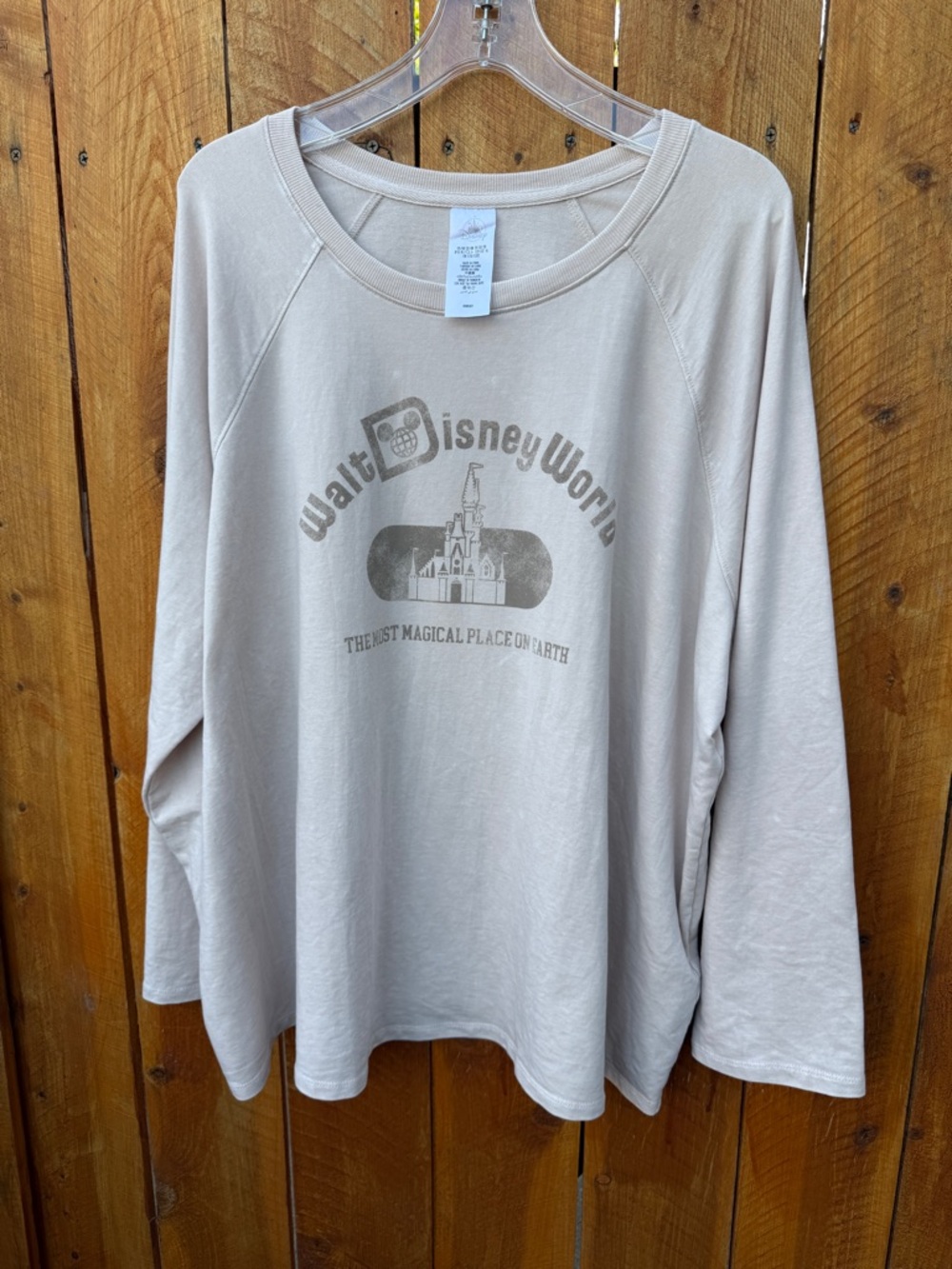 Disney World Beige Mottled Pattern Crewneck Longs Sleeve Shirt with Castle - 2X